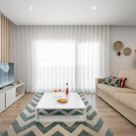 Διαμέρισμα Ocean Lookout With Private Parking In The Heart Of *