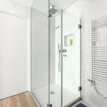 Apartment Ocean Lookout With Private Parking In The Heart Of Nazare