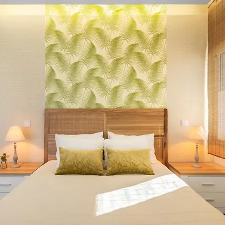 Ocean Lookout With Private Parking In The Heart Of נאזרה