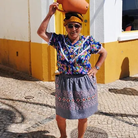 Ocean Lookout With Private Parking In The Heart Of * Nazare