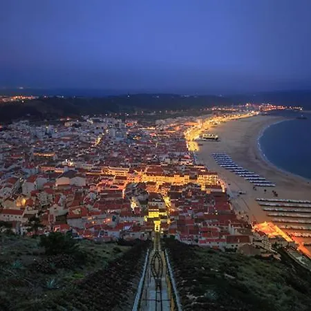 Ocean Lookout With Private Parking In The Heart Of Nazare